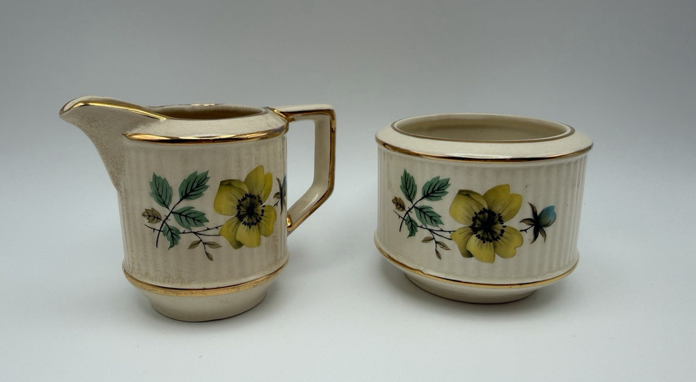 Vintage Sadler Creamer & Open Sugar Bowl Yellow Floral Pattern Ribbed Gold Trim